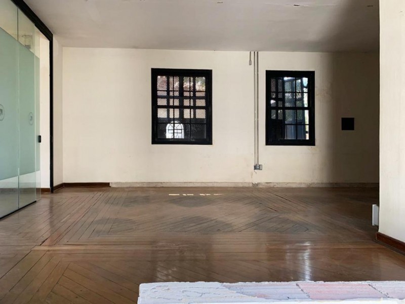 Imóvel comercial em Pinheiros com excelente localização e altíssima visibilidade, de Frente para a Rebouças e com fácil acesso ás principais vias de São Paulo